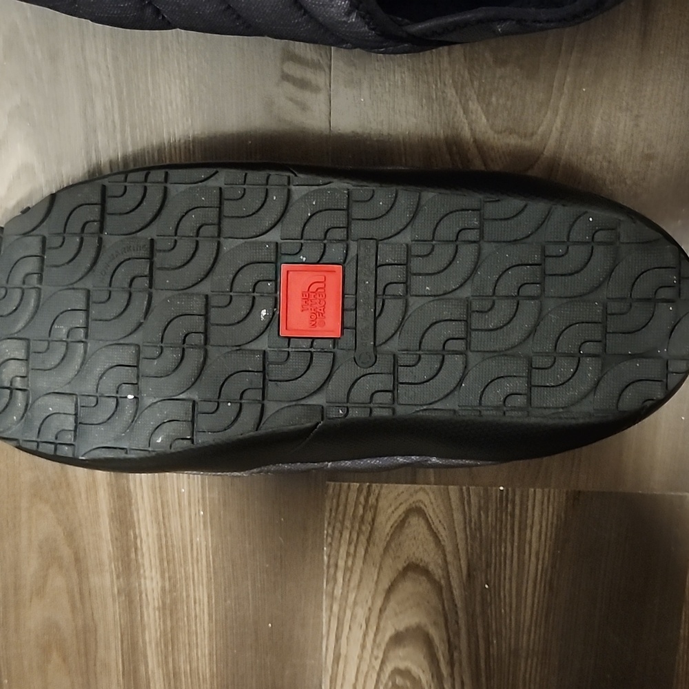 Sleepers - Picture 3 of 4